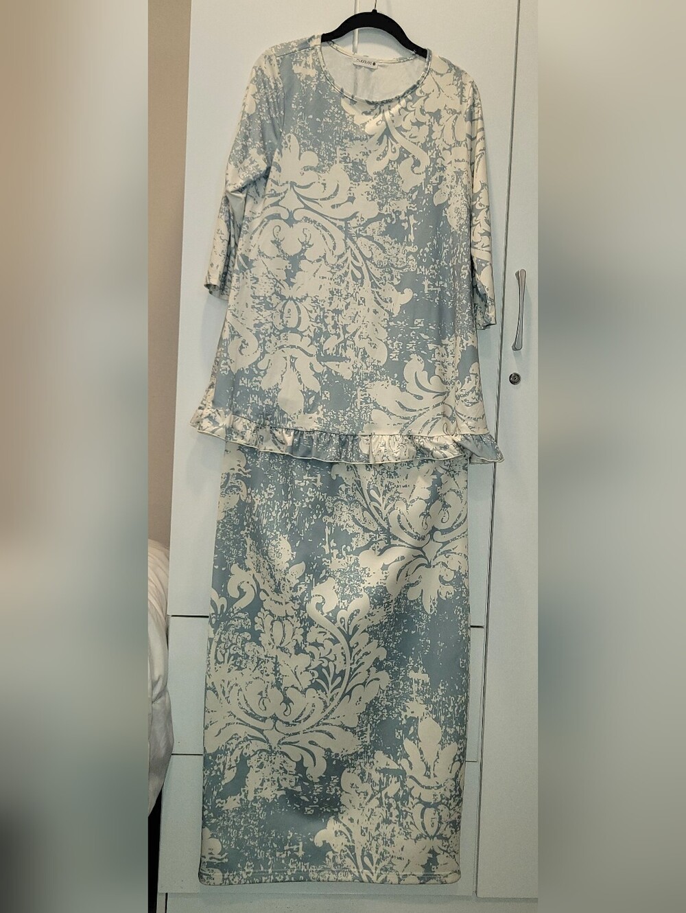Nuggles M/L Skirt Set - Picture 3 of 7